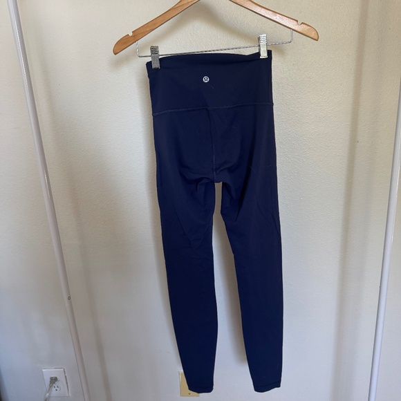 Lulu lemon Fast and Free Size 4 - Picture 1 of 3